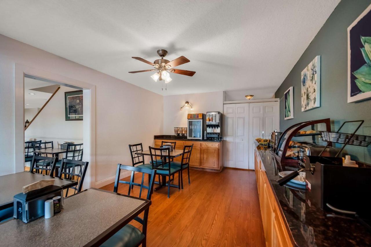 Surestay Plus Hotel By Best Western Berkeley Springs Eksteriør billede