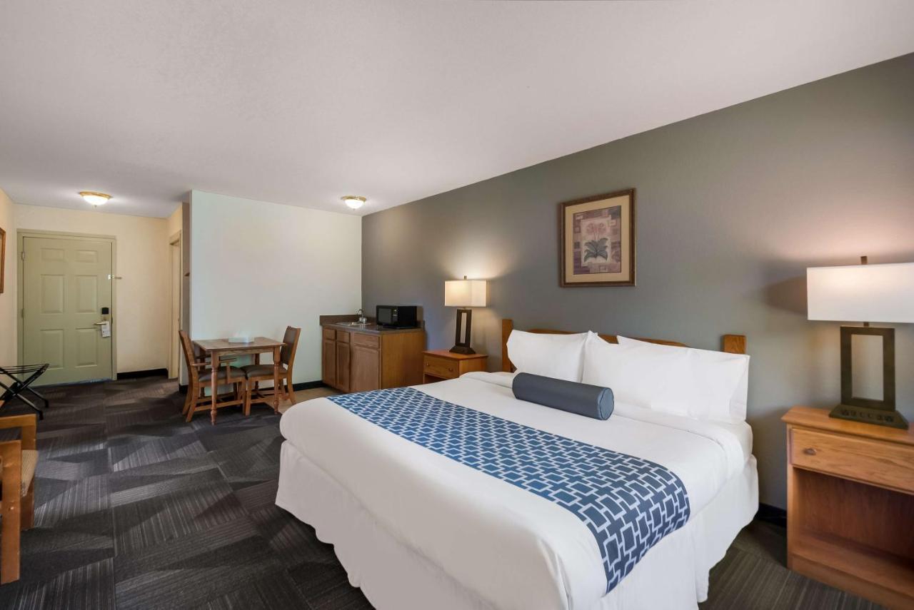 Surestay Plus Hotel By Best Western Berkeley Springs Eksteriør billede