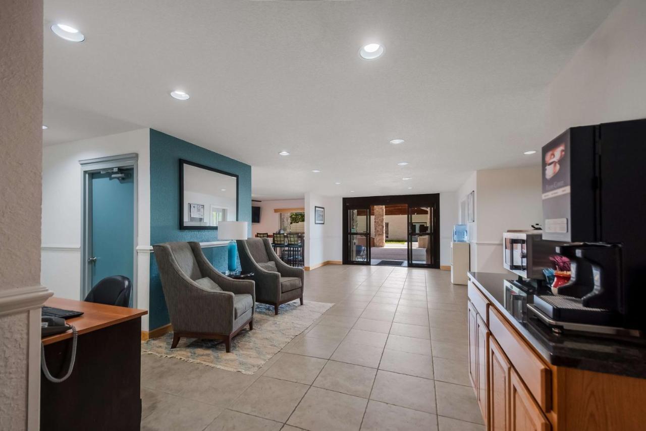 Surestay Plus Hotel By Best Western Berkeley Springs Eksteriør billede
