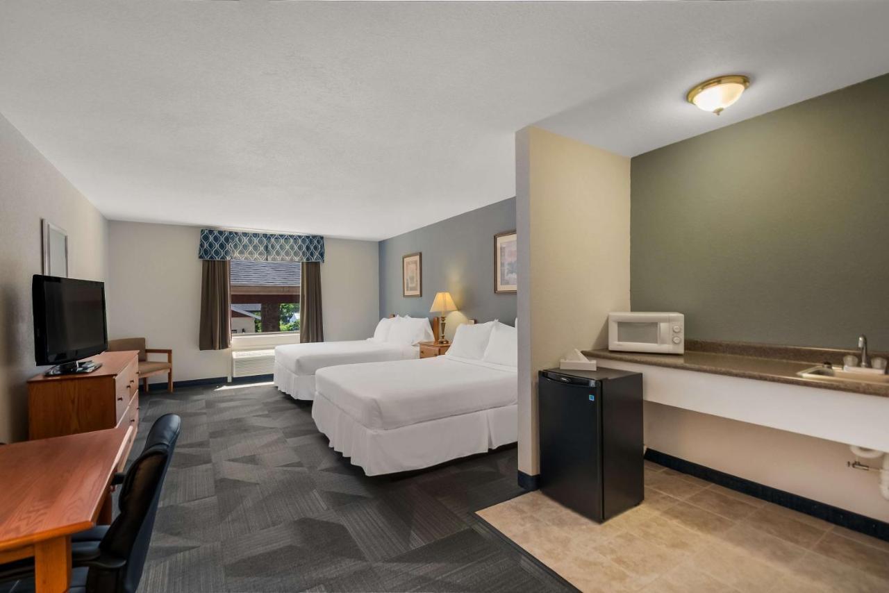 Surestay Plus Hotel By Best Western Berkeley Springs Eksteriør billede