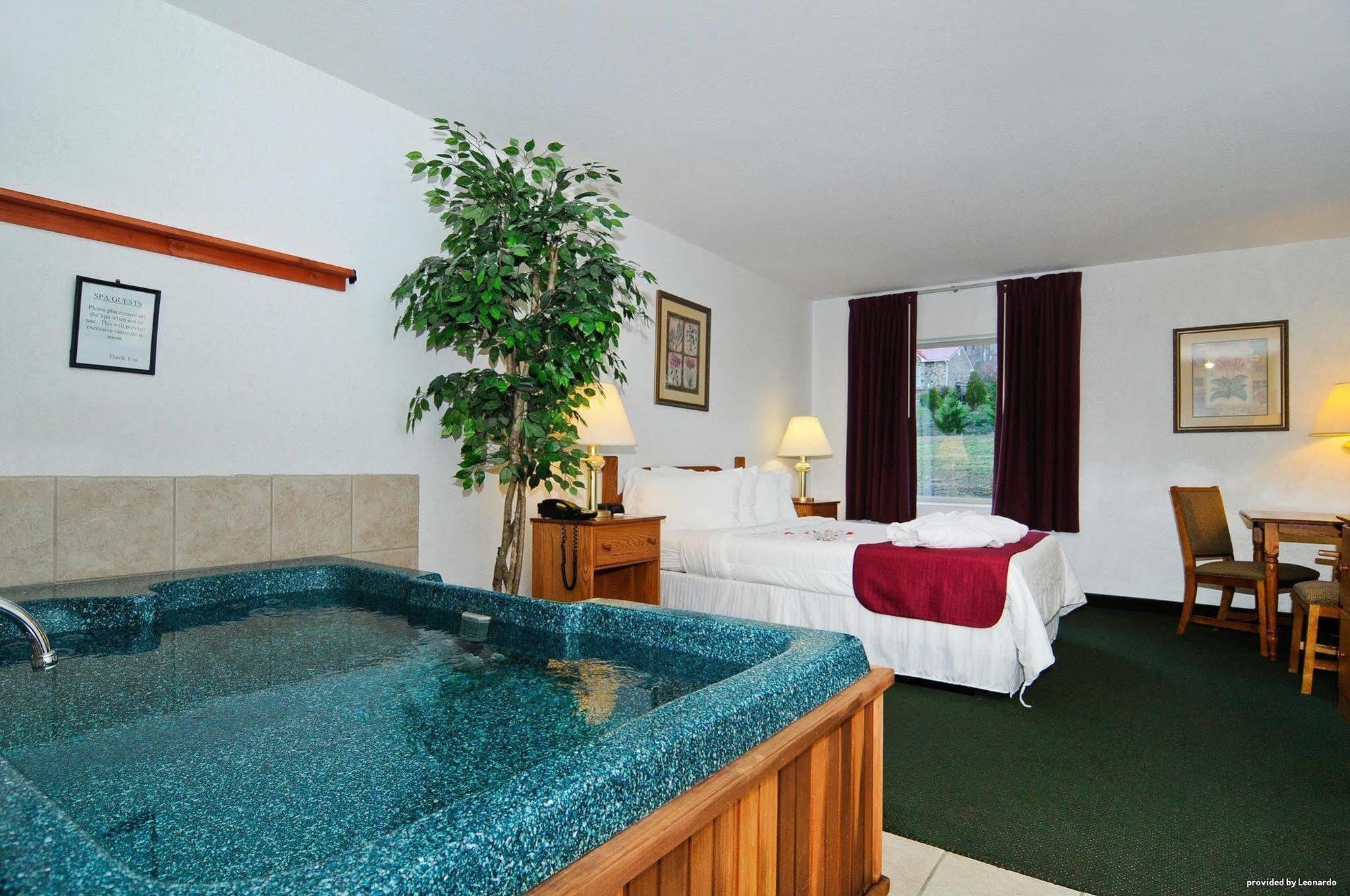 Surestay Plus Hotel By Best Western Berkeley Springs Værelse billede
