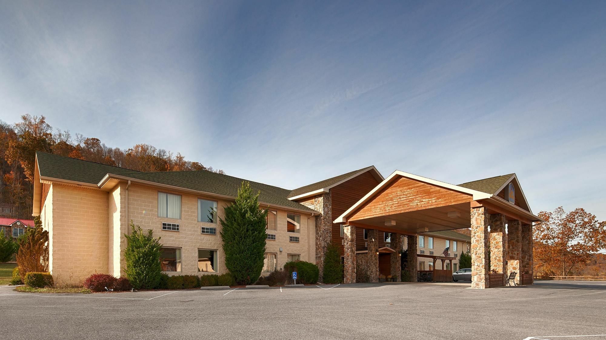 Surestay Plus Hotel By Best Western Berkeley Springs Eksteriør billede